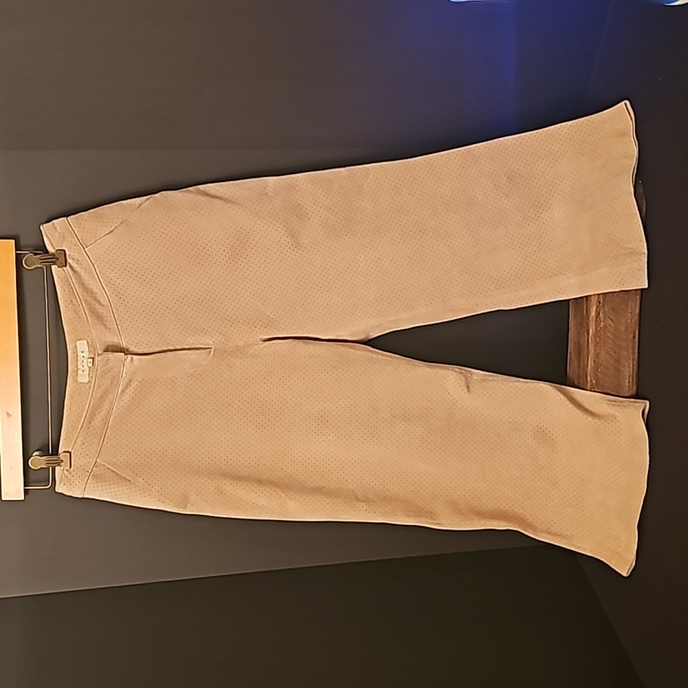 Suede Sorbe Cropped Pants